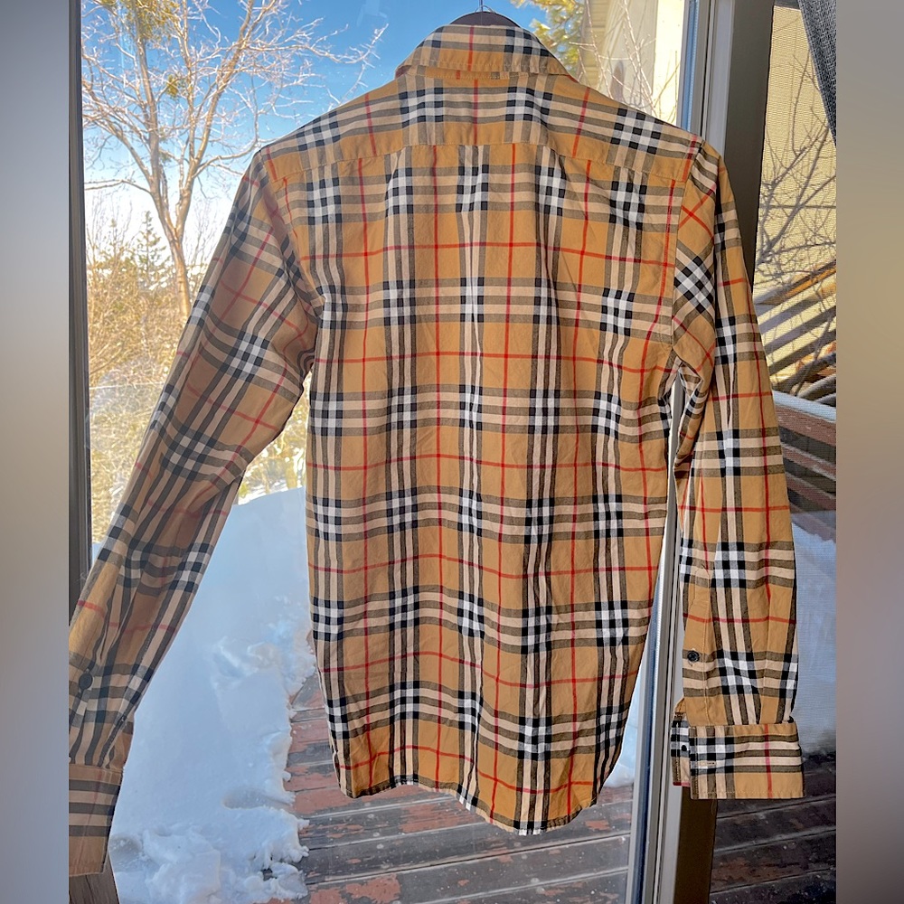 Burberry: Rainbow Chemise Nova Vintage Check Button Shirt (Limited Edition) - Picture 17 of 17